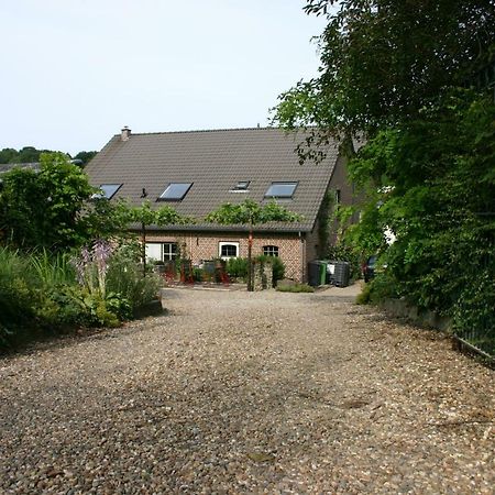 Bed and Breakfast Sint Antoniusbank à Bemelen Extérieur photo