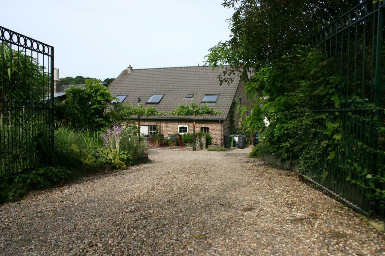 Bed and Breakfast Sint Antoniusbank à Bemelen Extérieur photo